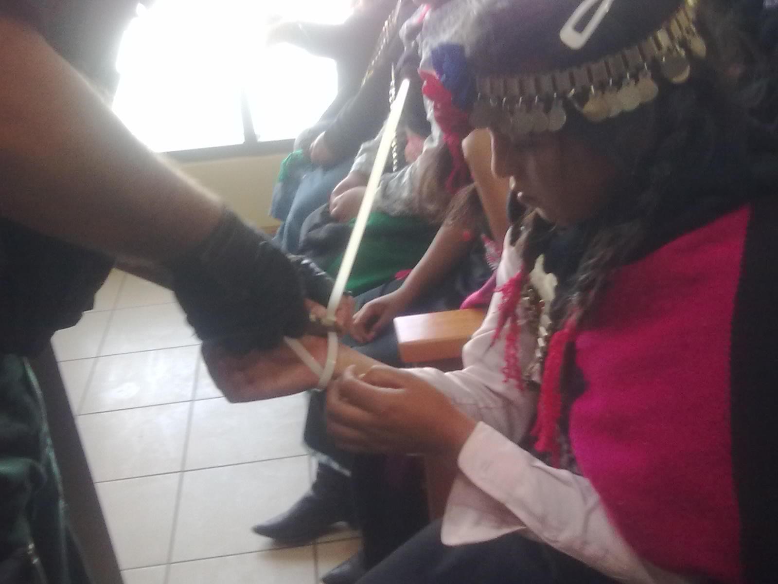 Policía chilena tortura a niños Mapuche
