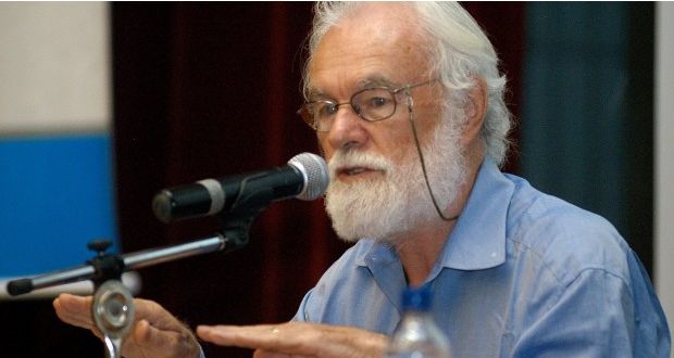 Intelectual anticapitalista asegura que la libertad y la dominación son parte de los gobiernos