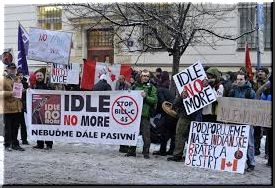 Las Plumas Rojas de Canadá:   Revive Idle No More