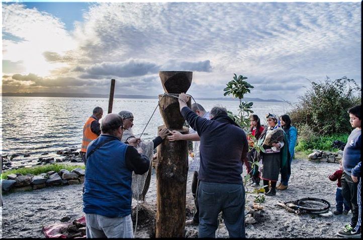 Ceremonia inaugural Rehue por la comunidad Koñintu Lafken Mapu de Penco