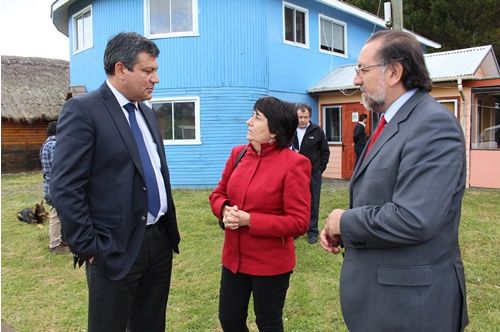 Subsecretaria de salud Dra. Angélica Verdugo valoró experiencia de salud mapuche en la región