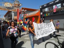 Mujer aymará discriminada en $hile