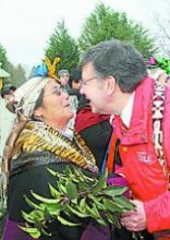 Lavín participó en We Tripantu con lonkos 