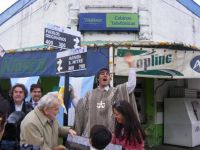 Cambian de nombre a la calle Julio A. Roca por Pueblos Originarios