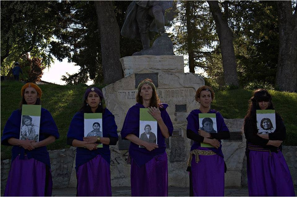 Su silencio nuestro tayül: Nueva intervención del Colectivo Intercultural Mamül Müley