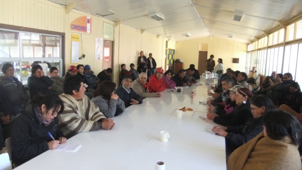 Alianza de pueblos originarios acuerda rechazar la ley de pesca