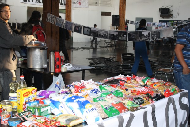 Cien kilos de alimentos en solidaridad al pueblo mapuche
