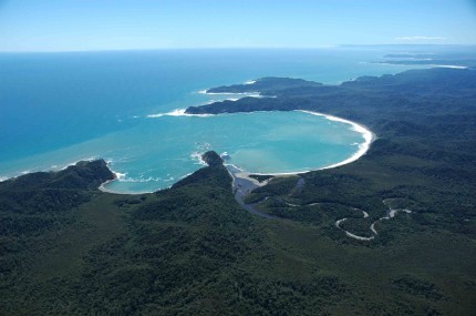 Parque Tantauco, el lado salvaje de la usurpación de territorio williche en Chiloé por parte de Seba