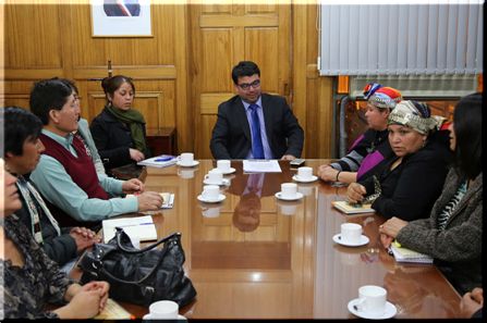 Intendente se reunió por primera vez con Mesa Regional Mapuche