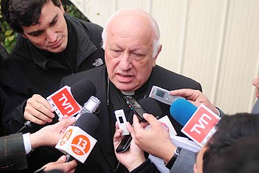 Monseñor Ezzati califica como 