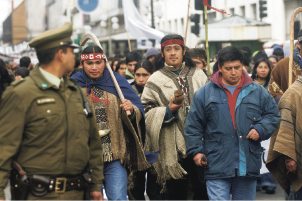 Trasladan a dos huelguistas a hospital por efectos de ayuno