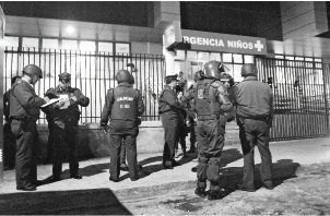 Gobierno negocia con oposición "ley corta" para buscar solución a huelga de mapuches