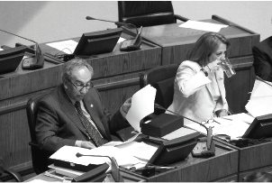 Gobierno logra voto DC clave para reforma a Ley Antiterrorista y desata crisis opositora