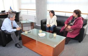 ALCALDE DE NATALES Y CONSEJERAS PROVINCIALES DE LA COMUNIDAD MAPUCHE HUILLICHE SE REUNIERON 