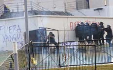 Balas, gases y represión