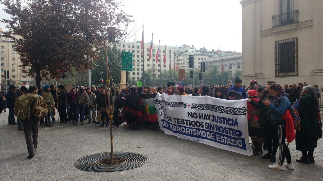 Por la vida de los presos politicos mapuche en huelga de hambre