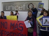 Toma de la Unicef cumple medio mes sin obtener respuestas por violencia a niños mapuches 
