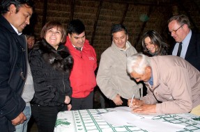Conadi apoya convenio para exportar productos agrícolas desde tierras mapuche a Europa y Medio Orien