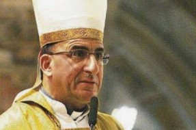Arzobispo Fernando Chomalí califica de “irresponsables” acusaciones contra comuneros tras incendios