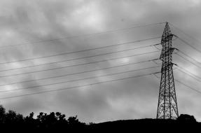 Fallo de la Justicia confirma paso de líneas eléctricas por predios mapuche en La Araucanía