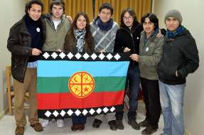 Representante mapuche denuncia haber sido agredido con insultos racistas en asamblea de la Confech