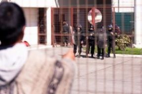 Médicos definirán procedimiento ante eventual agravamiento de comuneros en huelga
