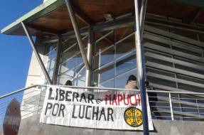 Mantienen prisión preventiva a machis investigados por ataque incendiario en Río Bueno