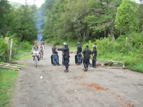 Pellini denunció ataques organizados en Angostura 