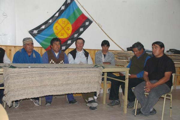 Mapuches reclaman que el gobierno los consulte