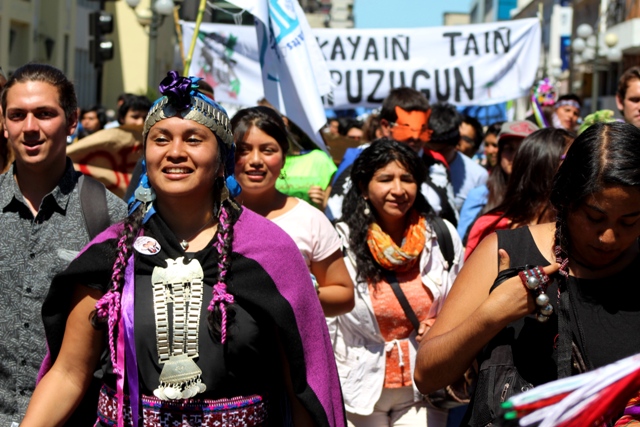 Marcha por la Oficialización del Mapuzugun