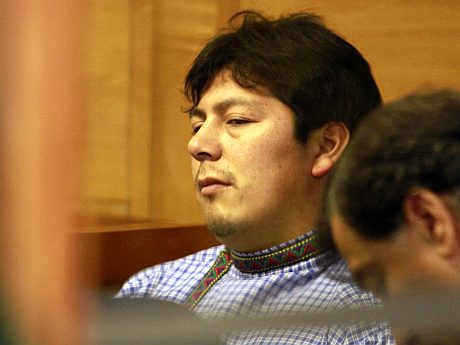 El machi Celestino Córdova fue asistido en la cárcel de Temuco por dos sanadoras mapuche
