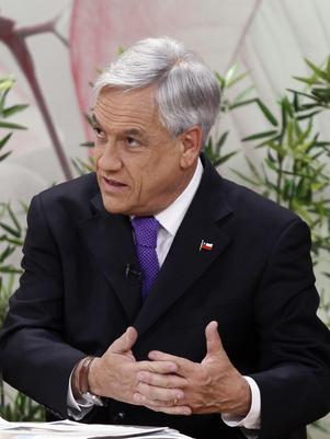Firma reglamento sobre Consulta Indígena