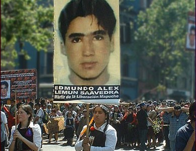 Sólo por ser indios