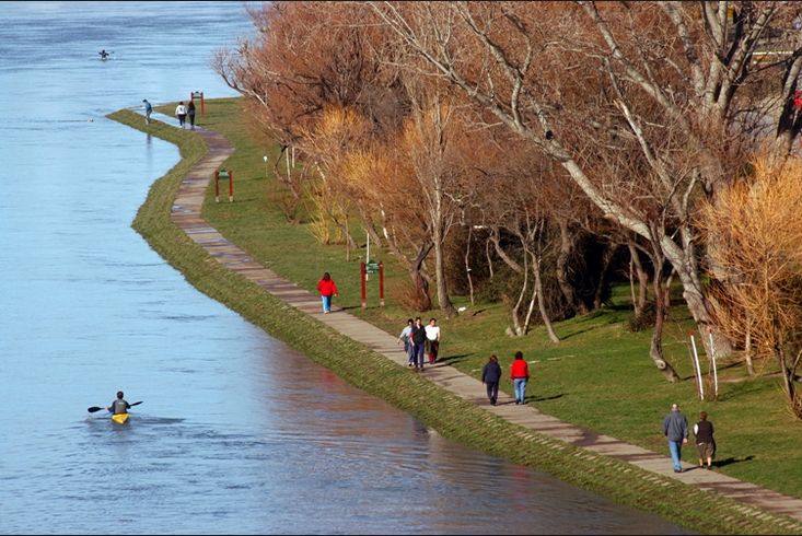 Comunidad mapuche pide suspender obras por hallazgo de restos óseos
