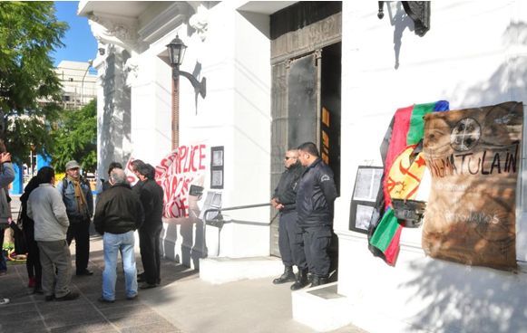 Argentina, Viedma  Denuncian profanación de cementerio mapuche