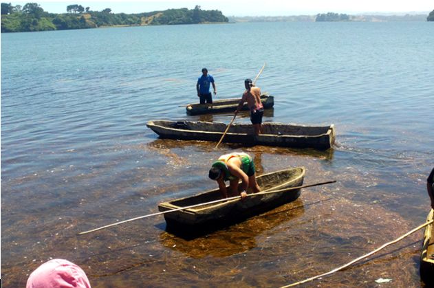 El wampo era la embarcación que utilizaba el pueblo mapuche para navegar por ríos y lagos.