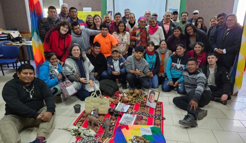 (Imagen de Jornada líderes y lideresas . Reunión de grupo.)